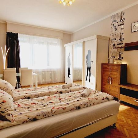 Parliament View Apartment Budapest Exterior foto